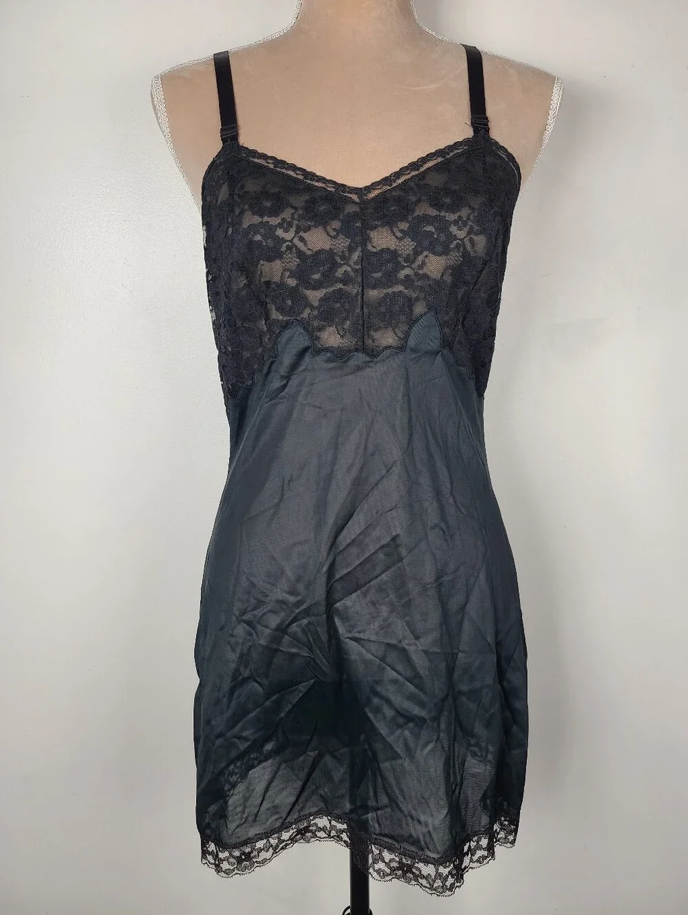 Vintage 60's Sliperfection Black Nylon Lace Trim Half Slip Retro Lingerie 34 - Picture 2 of 13